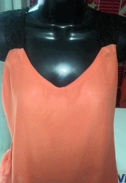 Blusa Alça Guipir